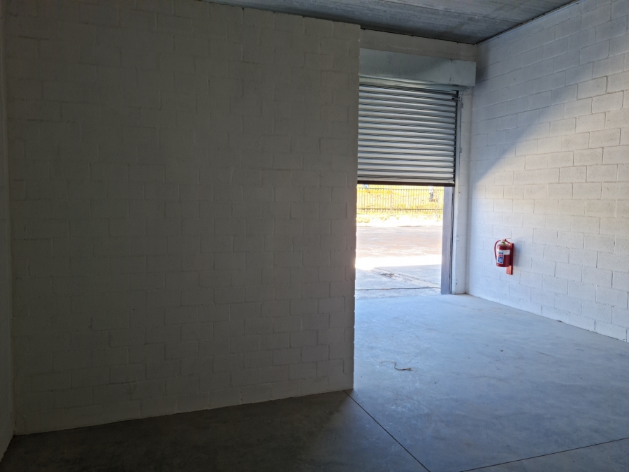 To Let Commercial Property for Rent in Asla Park Western Cape